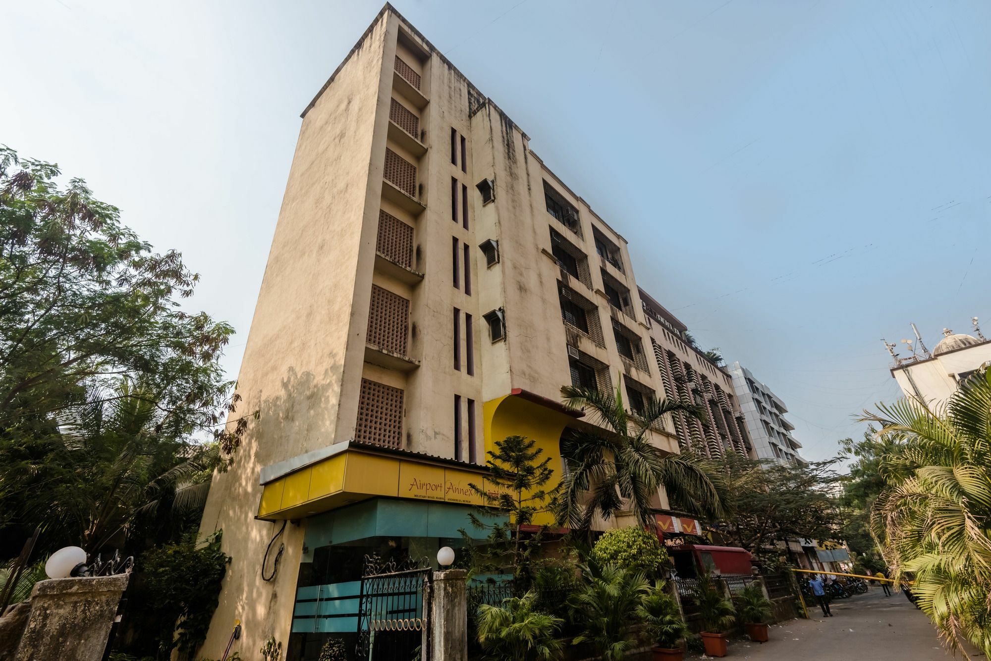 Fabhotel Annex Executive Mumbai Exterior foto